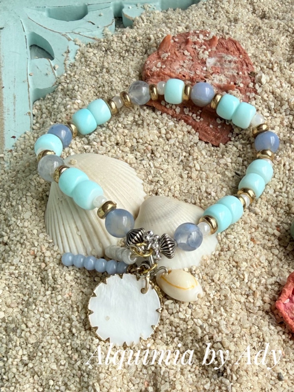 Shell 🐚 Aquamarine and Light Blue Beaded Shell Charm Bracelet